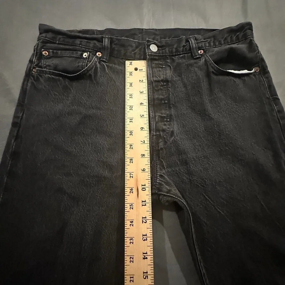 Levis 501 Jeans Men 36x32 Straight Leg Black Denim Leather Patch Button Fly